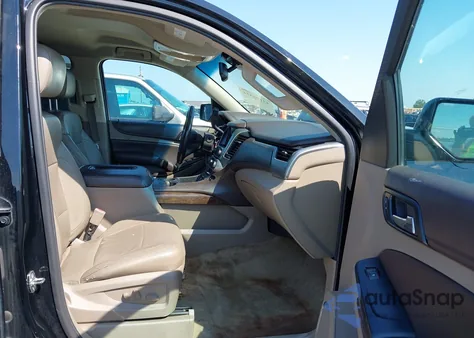 2015 Chevrolet Suburban Lt z USA, uszkodzony, nr VIN 1GNSCJKC7FR142418